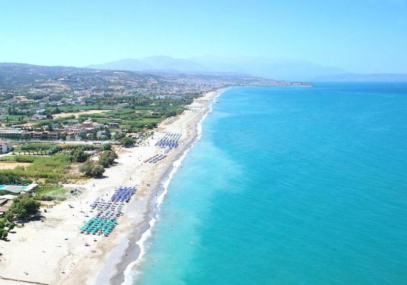 בית מלון כפרי Odyssia Beach