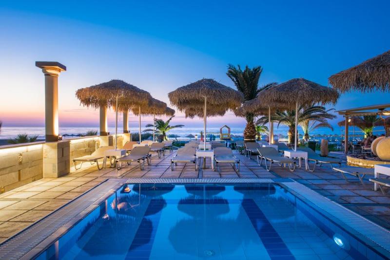 בית מלון כפרי Odyssia Beach