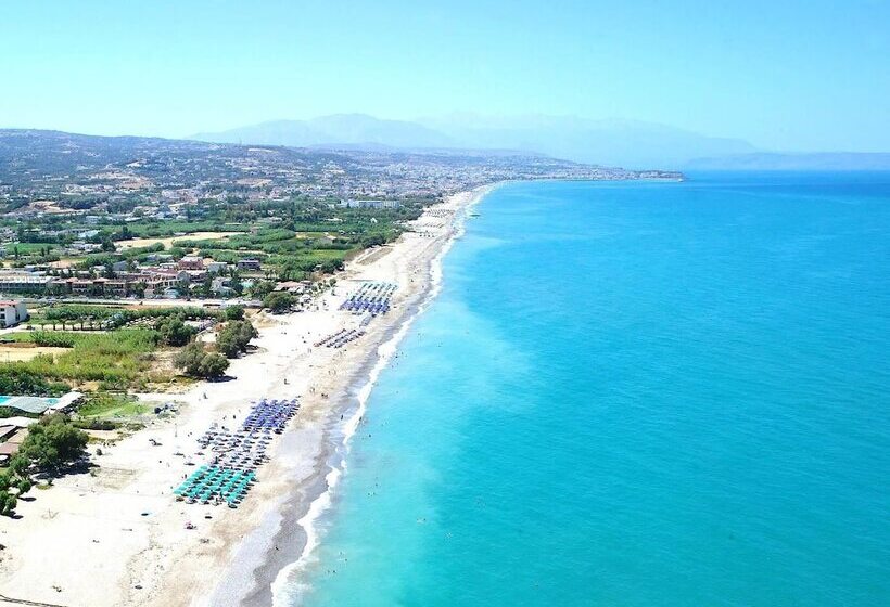 בית מלון כפרי Odyssia Beach