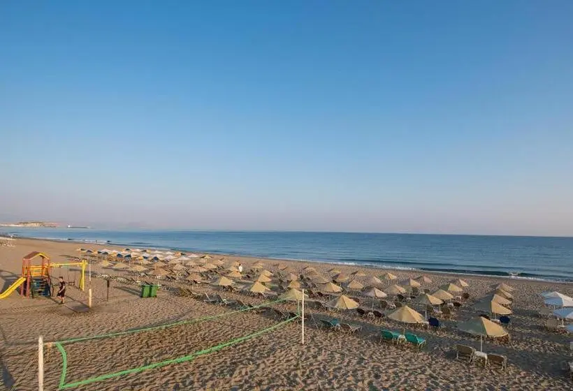 ホテル Odyssia Beach