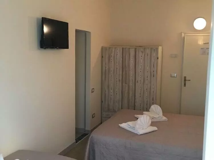 בית מלון כפרי Rebola