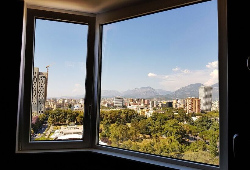 Sky Hotel Tirana