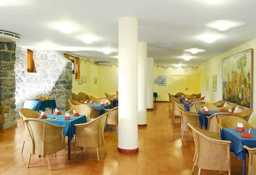 Отель Sporting Baia