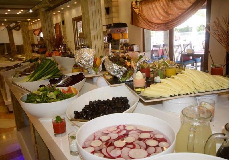 فندق Tiana Beach Resort   All Inclusive