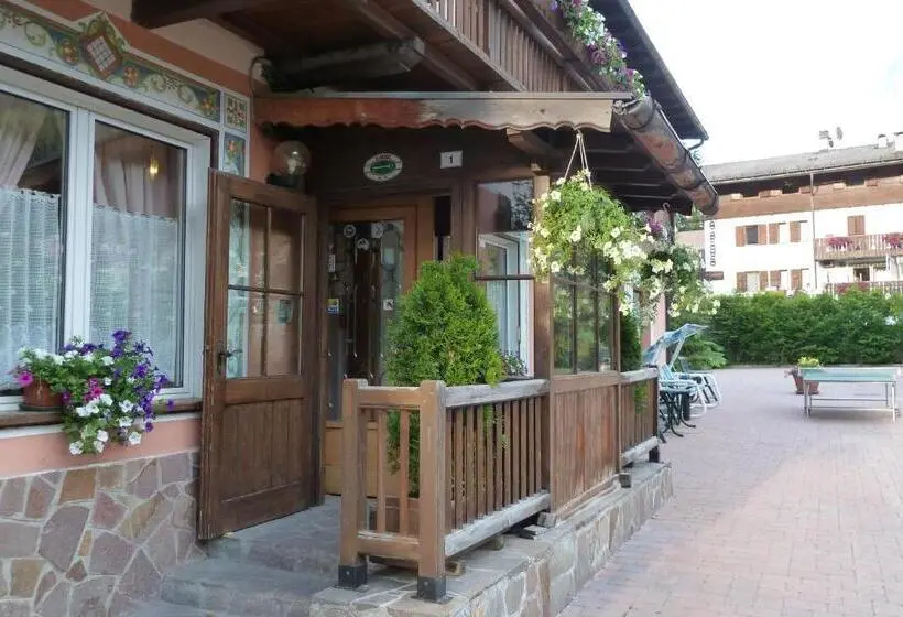 ホテル Villa Agomer
