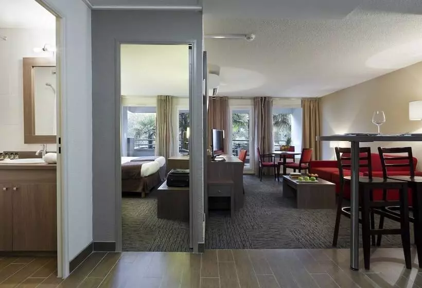 Residence La Reserve Geneve Ferney Voltaire