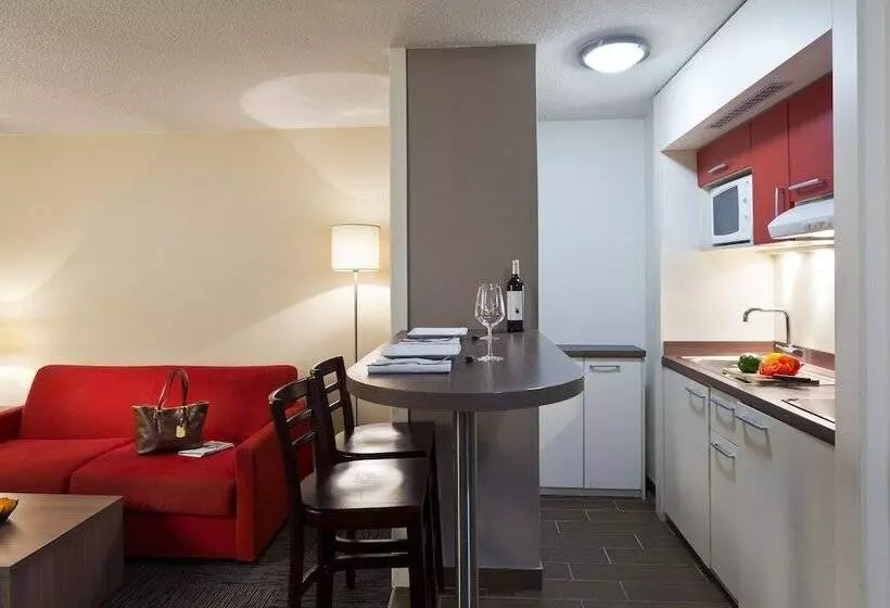 Residence La Reserve Geneve Ferney Voltaire