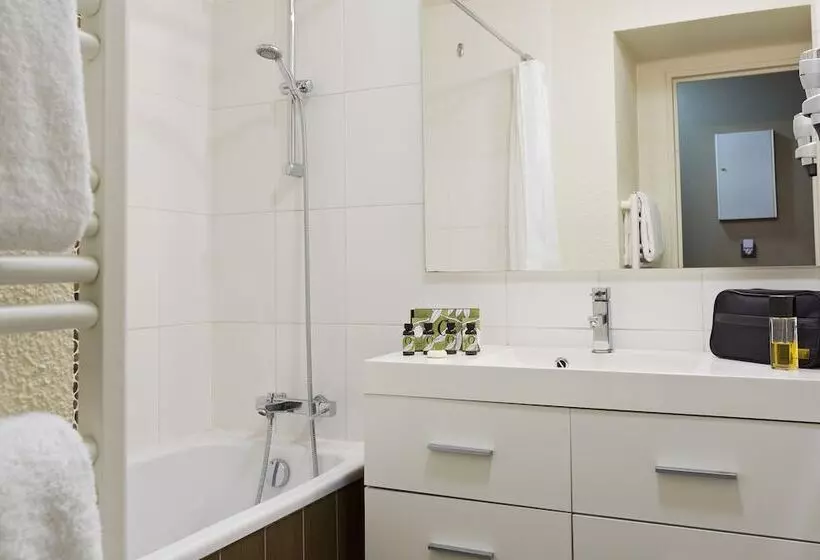 Residence La Reserve Geneve Ferney Voltaire