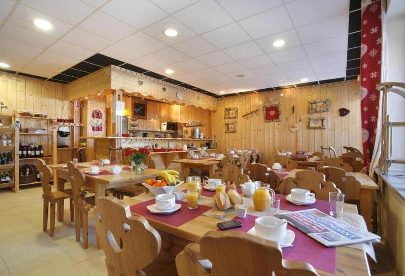 레지던스 La Pradella