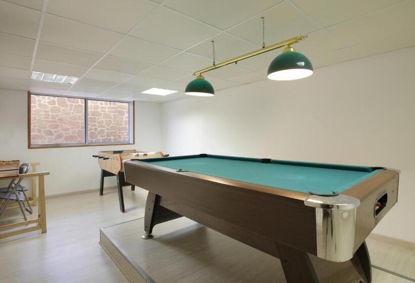 레지던스 La Pradella