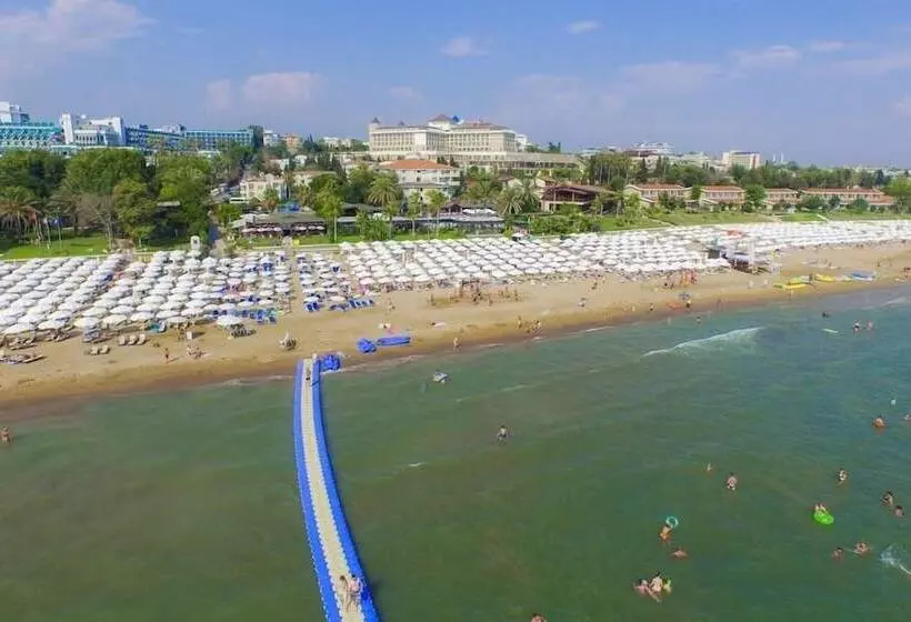 Sandy Beach Hotel   All Inclusive