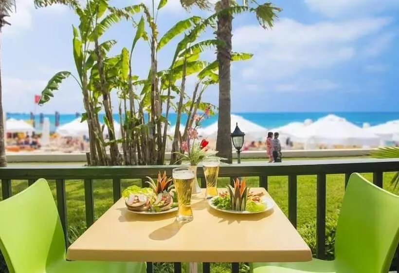 Sandy Beach Hotel   All Inclusive