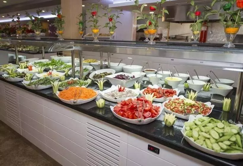 Sandy Beach Hotel   All Inclusive