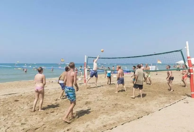 Sandy Beach Hotel   All Inclusive