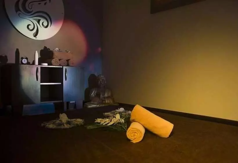 Sandy Beach Hotel   All Inclusive