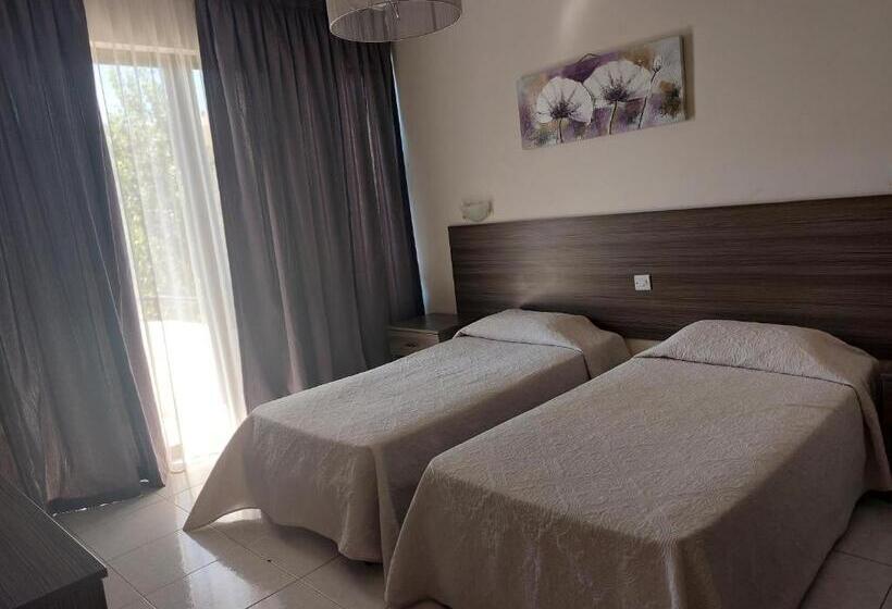 Tasiana Star Complex