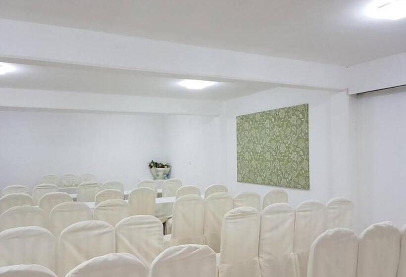 Tasiana Star Complex