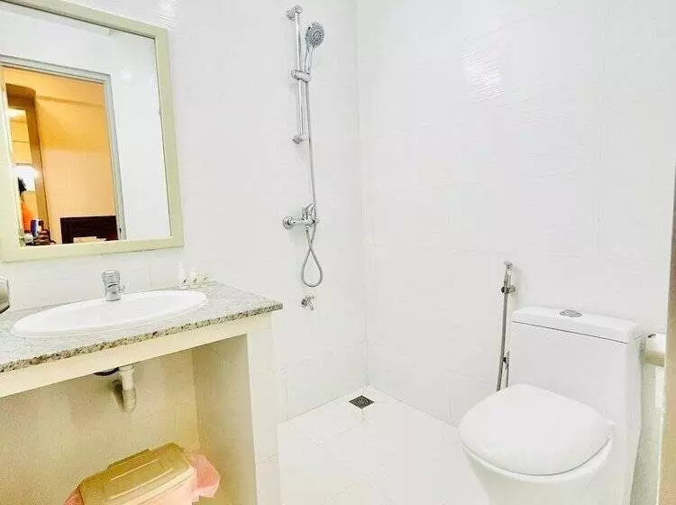 Majatalo Hs Miracle Grand