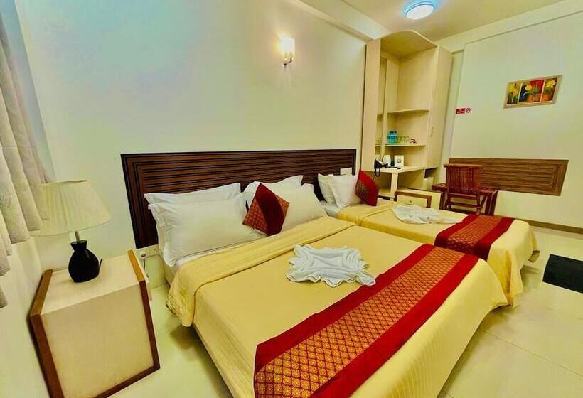 پانسیون Hs Miracle Grand