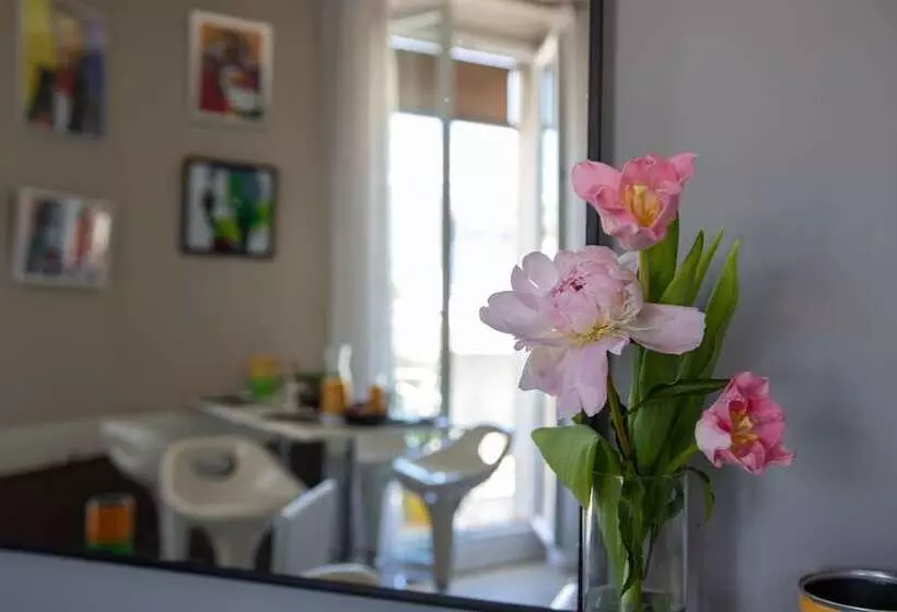 בית מלון כפרי Amiraute