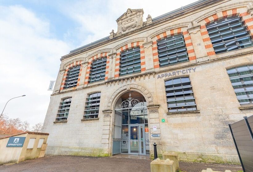 בית מלון כפרי Appart City Classic Angoulême Centre