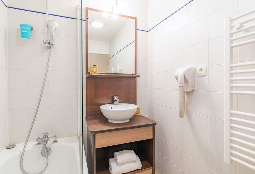 בית מלון כפרי Appart City Classic Angoulême Centre