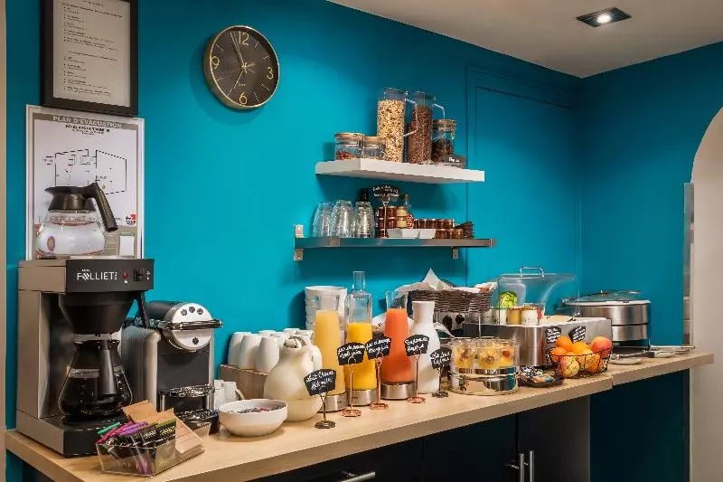 هتل Arc De Triomphe