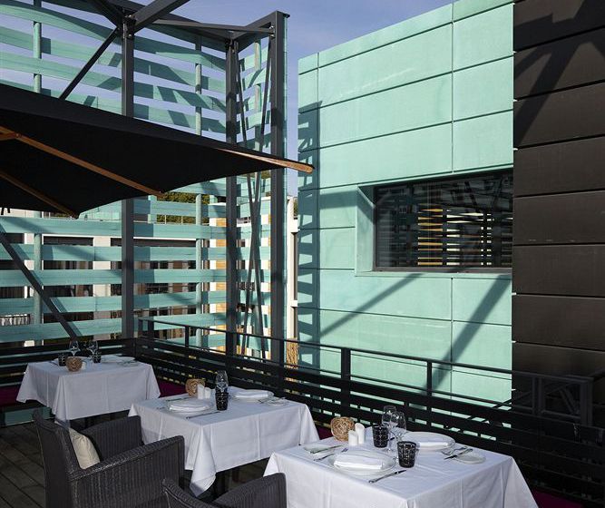 فندق Chateau de Mery