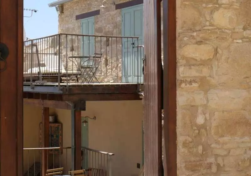 Hotel Evkarpos Country House