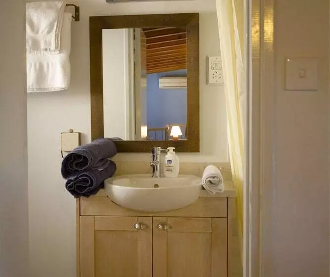 Hotel Evkarpos Country House