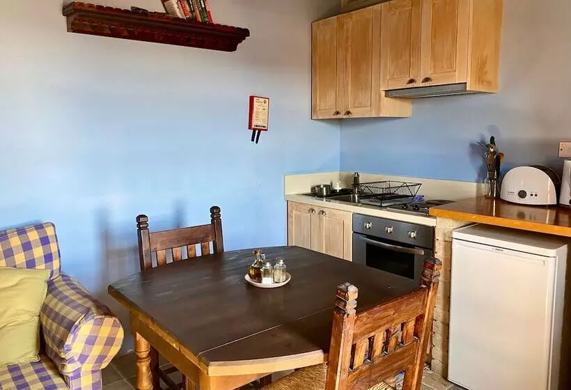 Hotel Evkarpos Country House