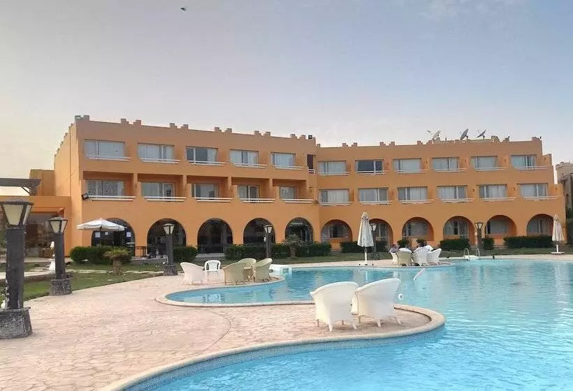 هتل Horizon El Wadi