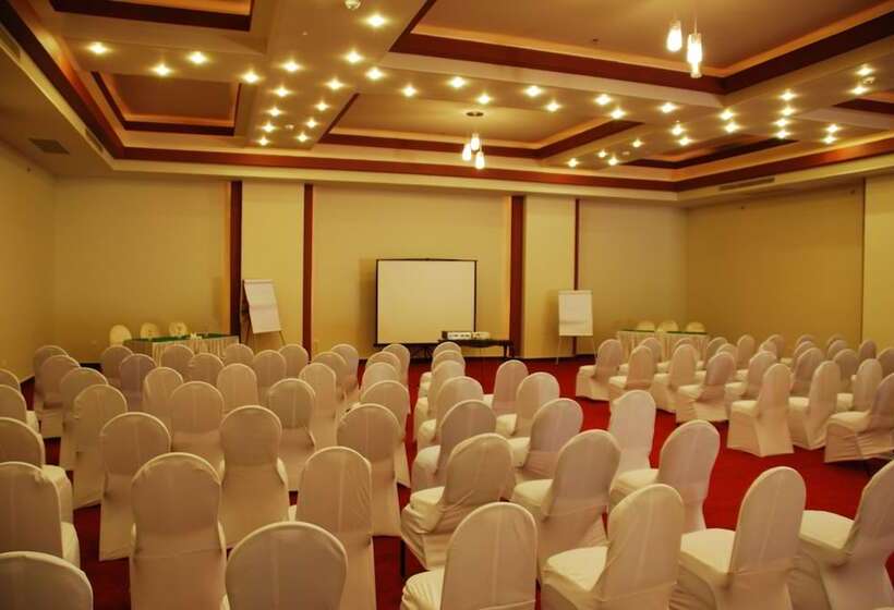 هتل Horizon El Wadi