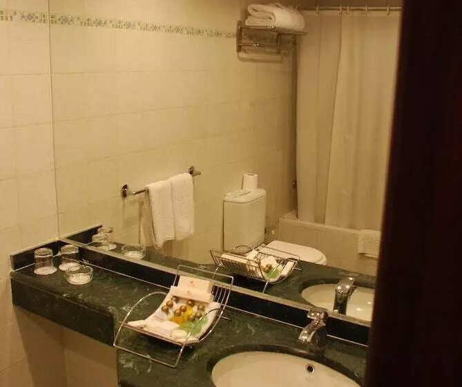 هتل Horizon El Wadi