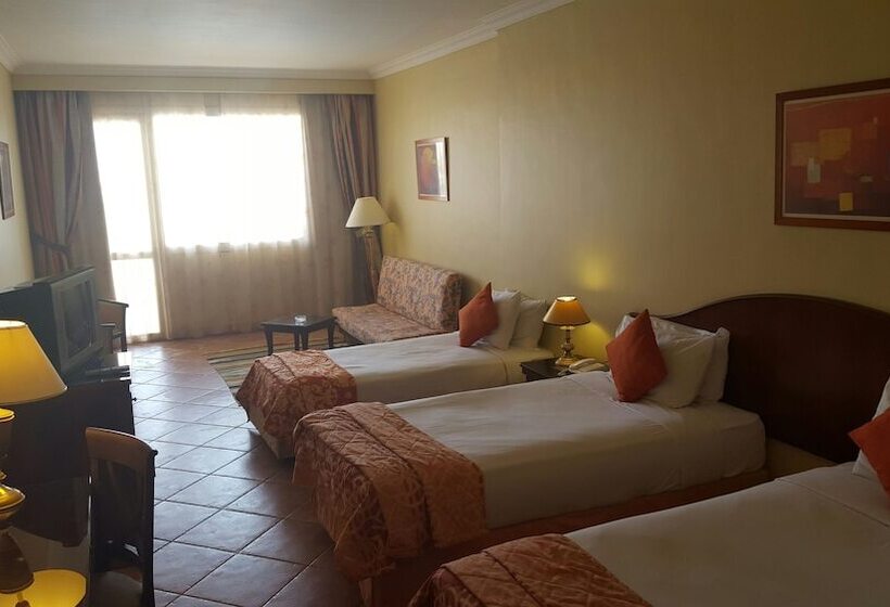 هتل Horizon El Wadi