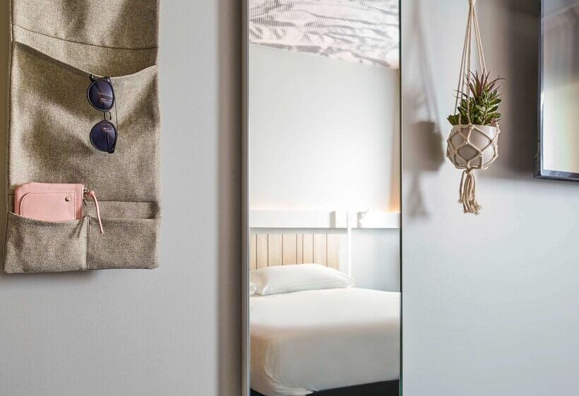 호텔 Ibis Clamart Paris Velizy