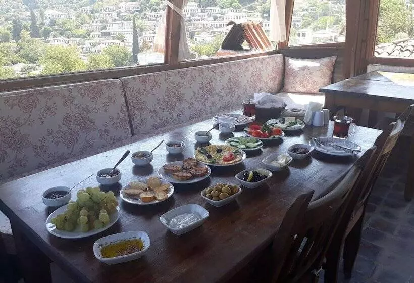 Hotel Kirkinca Houses & Boutique