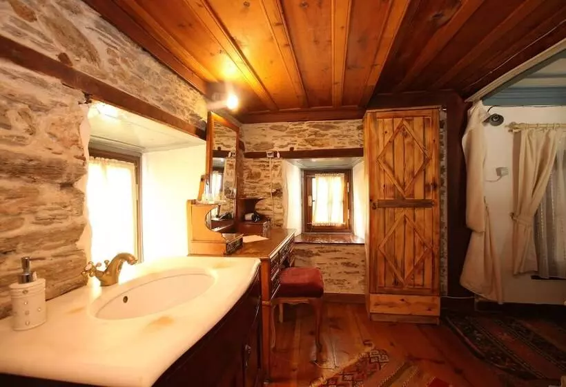 Hotel Kirkinca Houses & Boutique