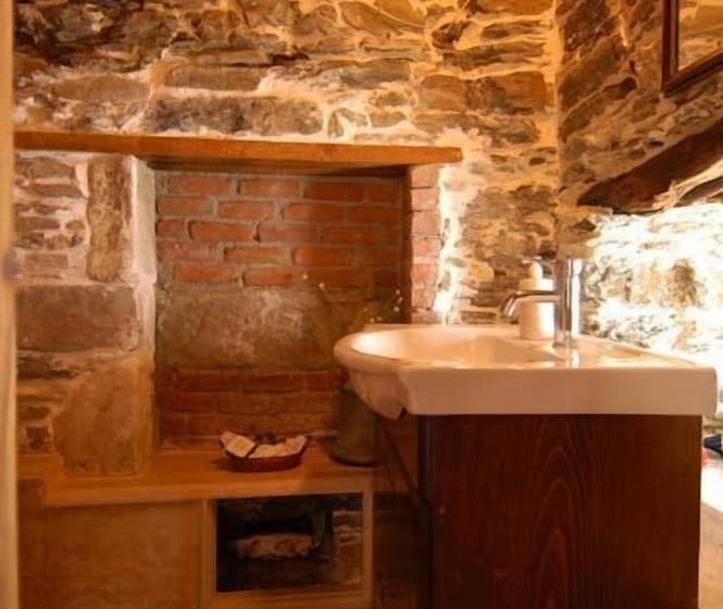 هتل Kirkinca Houses & Boutique