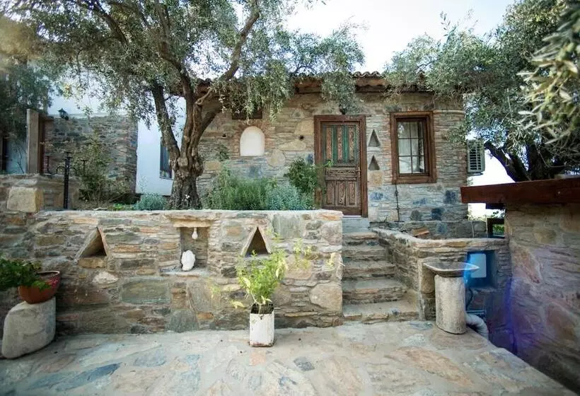 Hotel Kirkinca Houses & Boutique