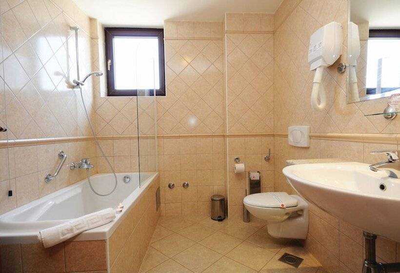 בית מלון כפרי Laguna