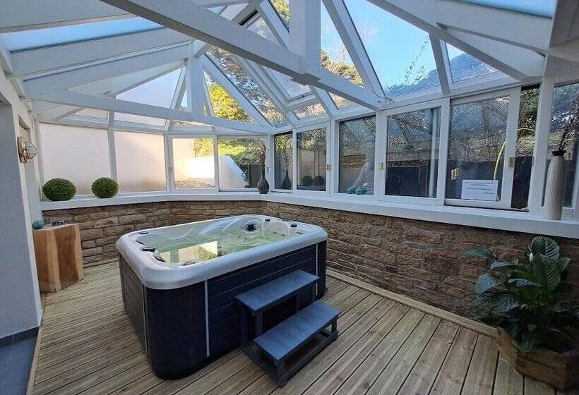 ホテル Le Churchill Hôtel & Spa