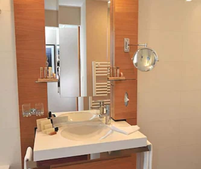 ホテル Le Churchill Hôtel & Spa