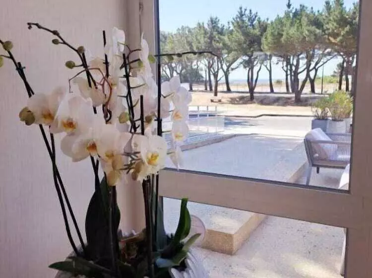 호텔 Le Churchill Hôtel & Spa