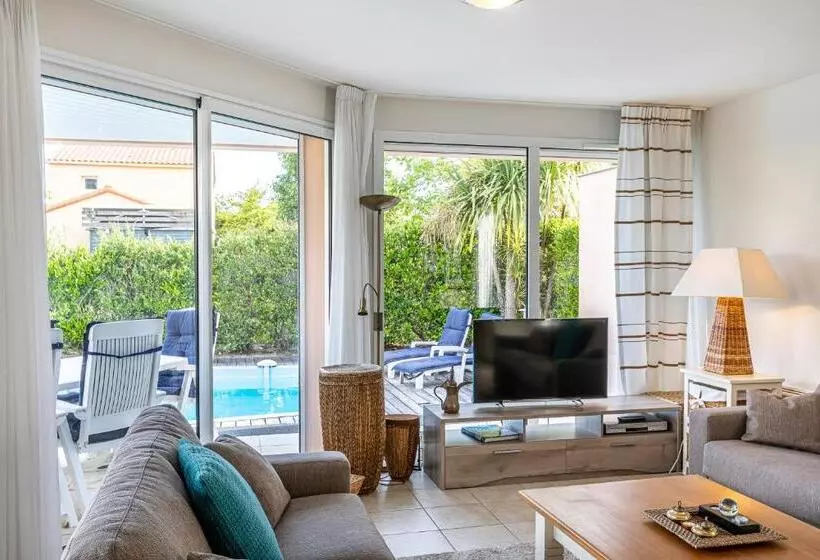 Отель Oasis Les Jardins Des Sables D'olonne