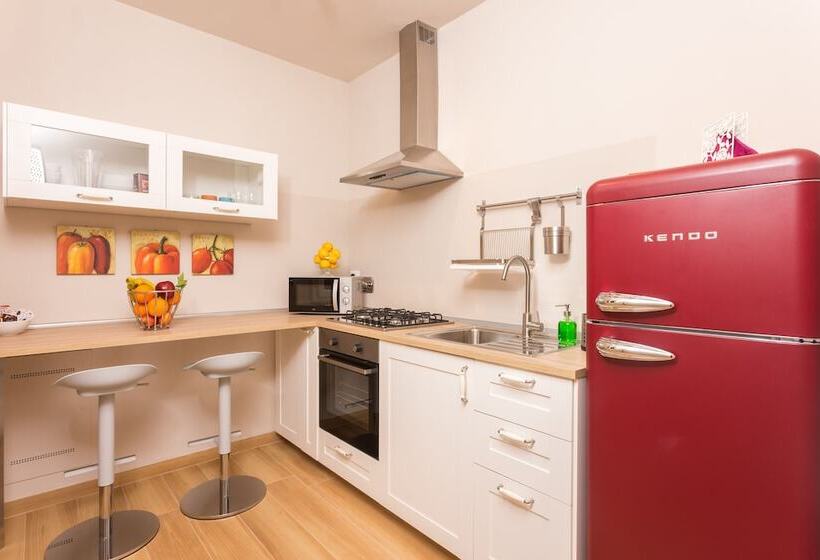 هتل Palazzo Alfani  Residenza D Epoca