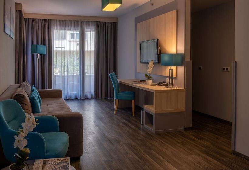 Hotel Regnum Residence