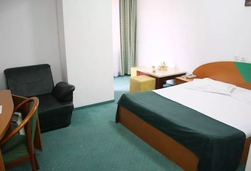 هتل Sir Colentina