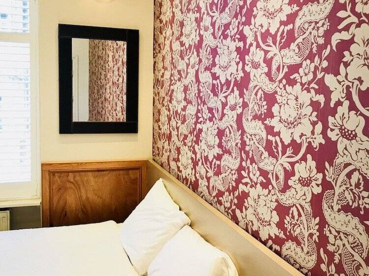 هتل The Excelsior