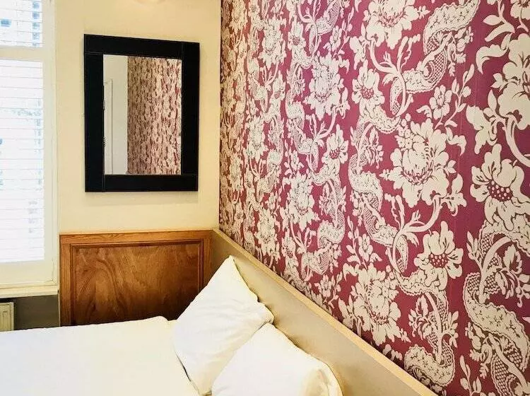 בית מלון כפרי The Excelsior